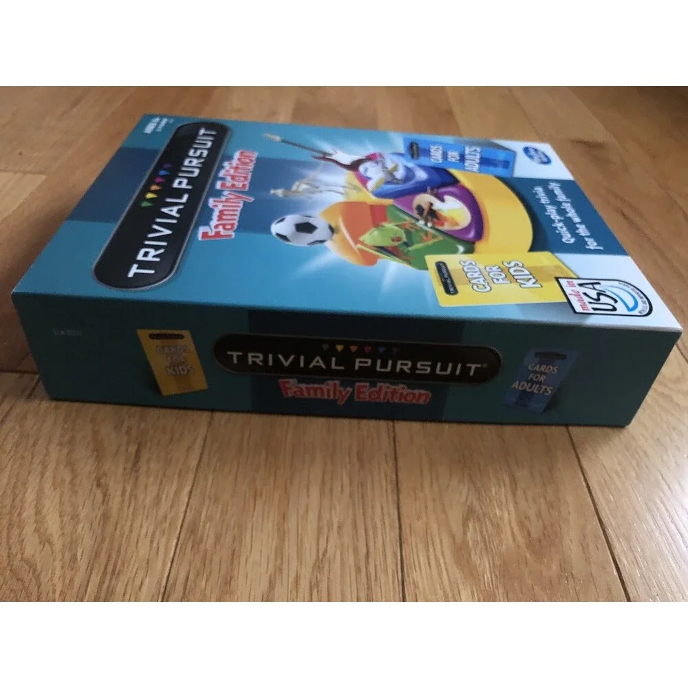Trivial‎ Pursuit Family Edition New Open Box by Hasbro - COMPLETE- Never Played
